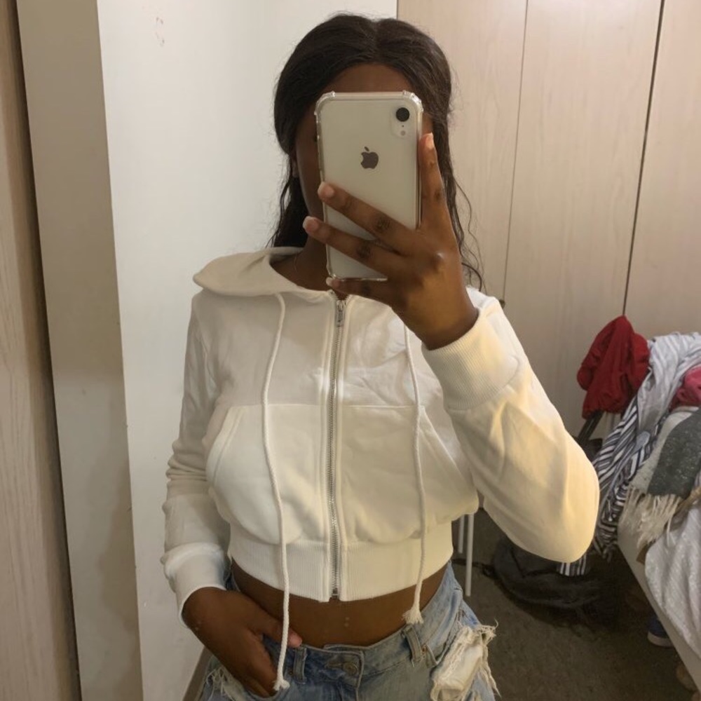 CropTop Jacket - Picture 2 of 3